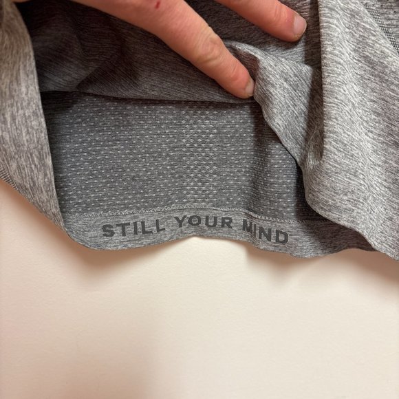 Lululemon Swiftly Tech Long Sleeve Top 2.0 Race Shirt Women's Size 8 Gray NWT - Picture 8 of 12